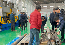 專家來廠鑒定新產(chǎn)品車橋閃光對焊機